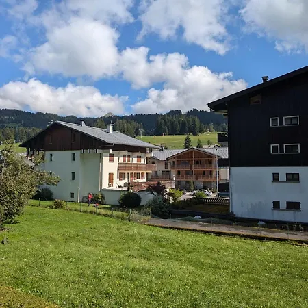 Apartment Renove Aux Gets, Proche Centre Et Pistes, Balcon Sud - Fr-1-623-160