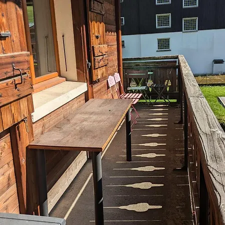 Apartment Renove Aux Gets, Proche Centre Et Pistes, Balcon Sud - Fr-1-623-160 Les Gets